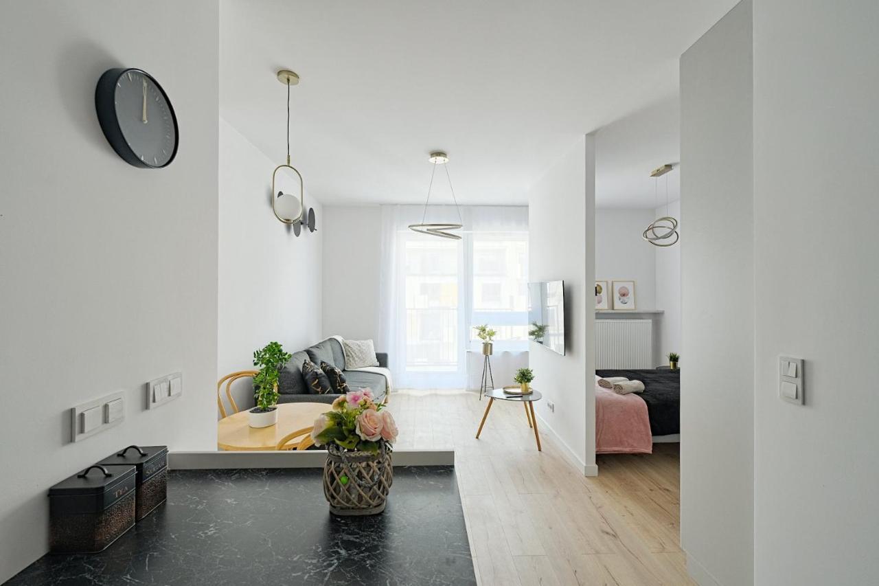 Optykow 3A Cozy Studio Promenada Apartamento Varsóvia Exterior foto