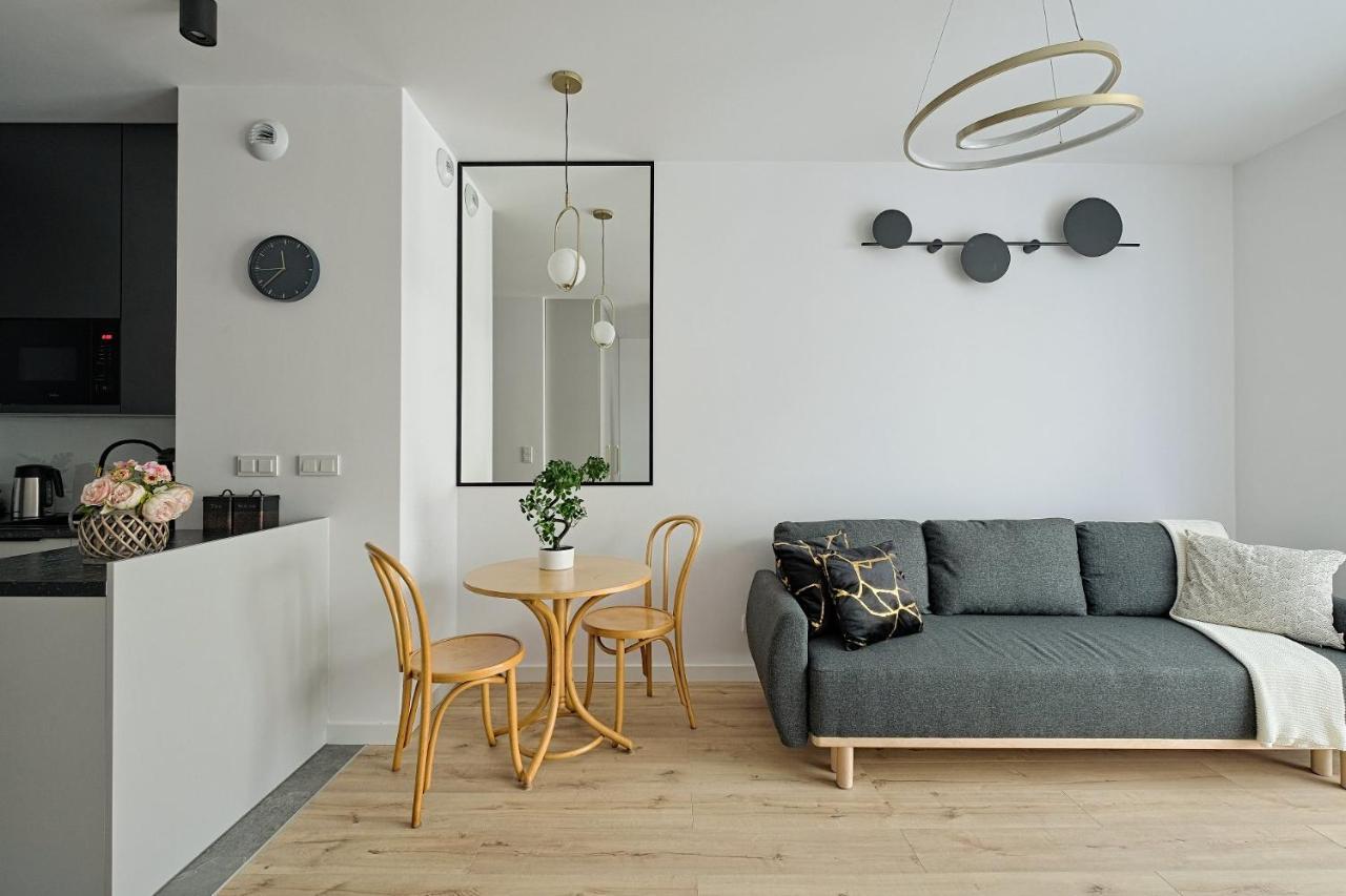 Optykow 3A Cozy Studio Promenada Apartamento Varsóvia Exterior foto